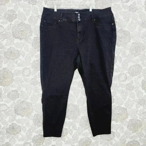 Torrid Denim Jeggings Womens Size 24R Black Faux Front Pockets Stretched - Picture 1 of 7